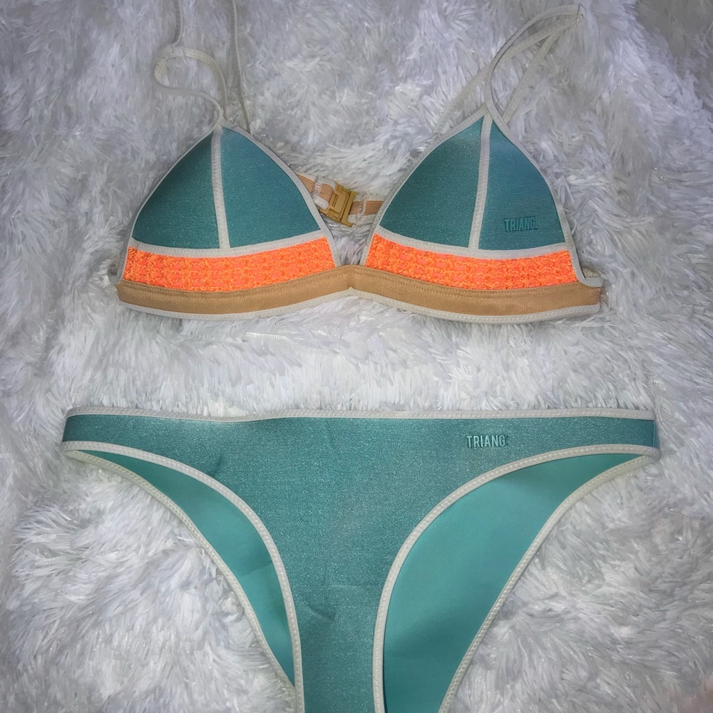 Triangl Bikini *CAN BE SOLD SEPARATELY*